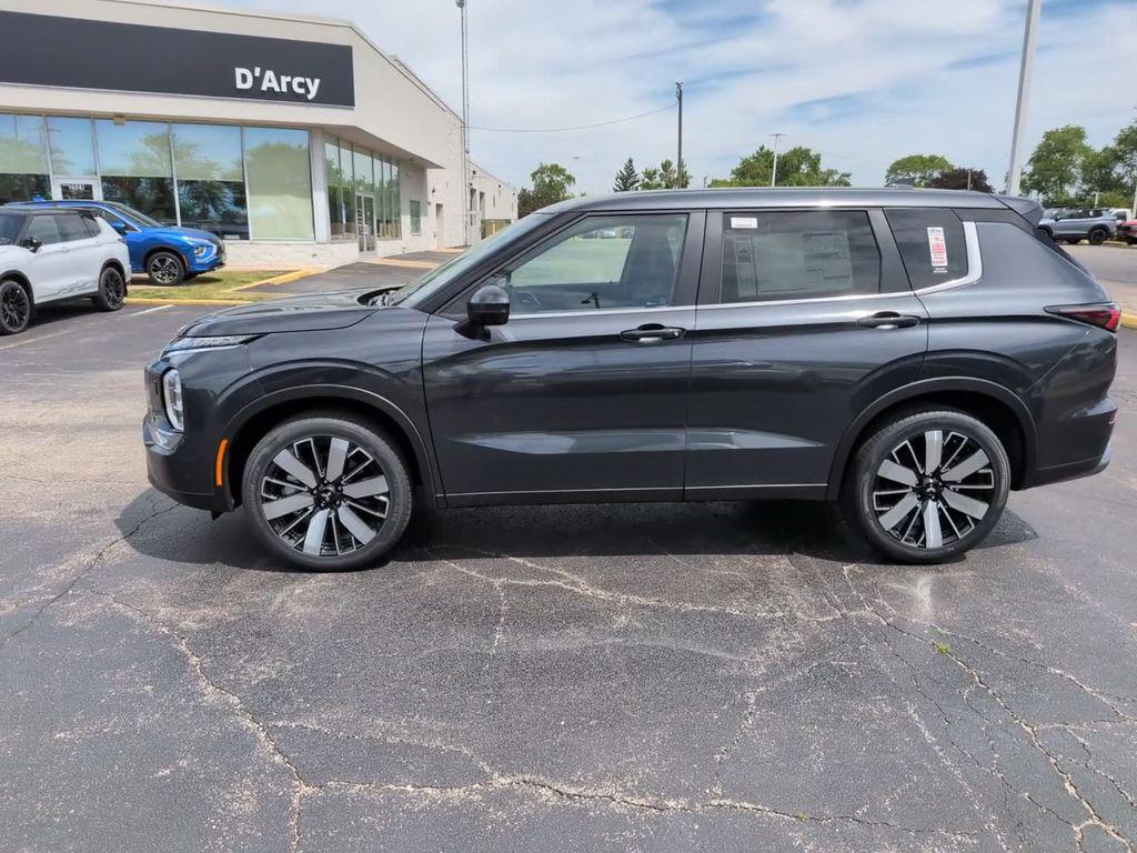 new 2026 Mitsubishi Outlander car, priced at $36,098