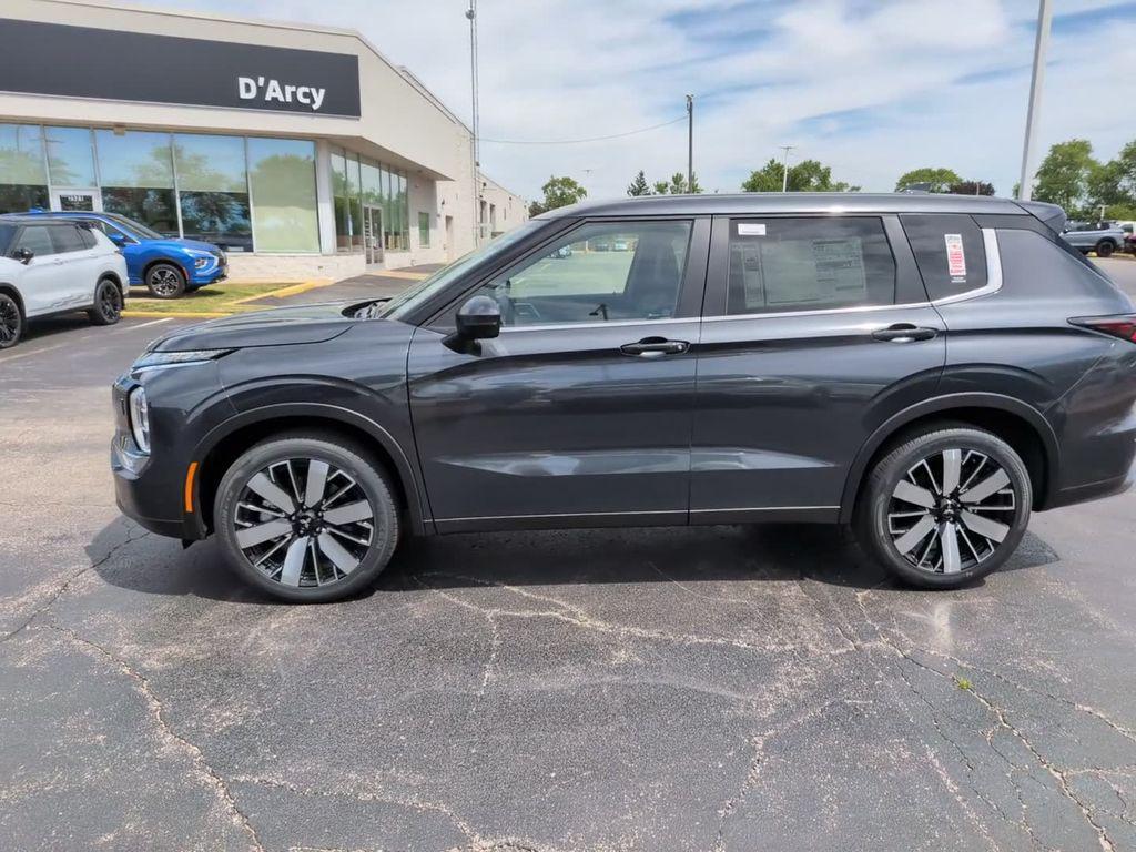 new 2026 Mitsubishi Outlander car, priced at $35,943