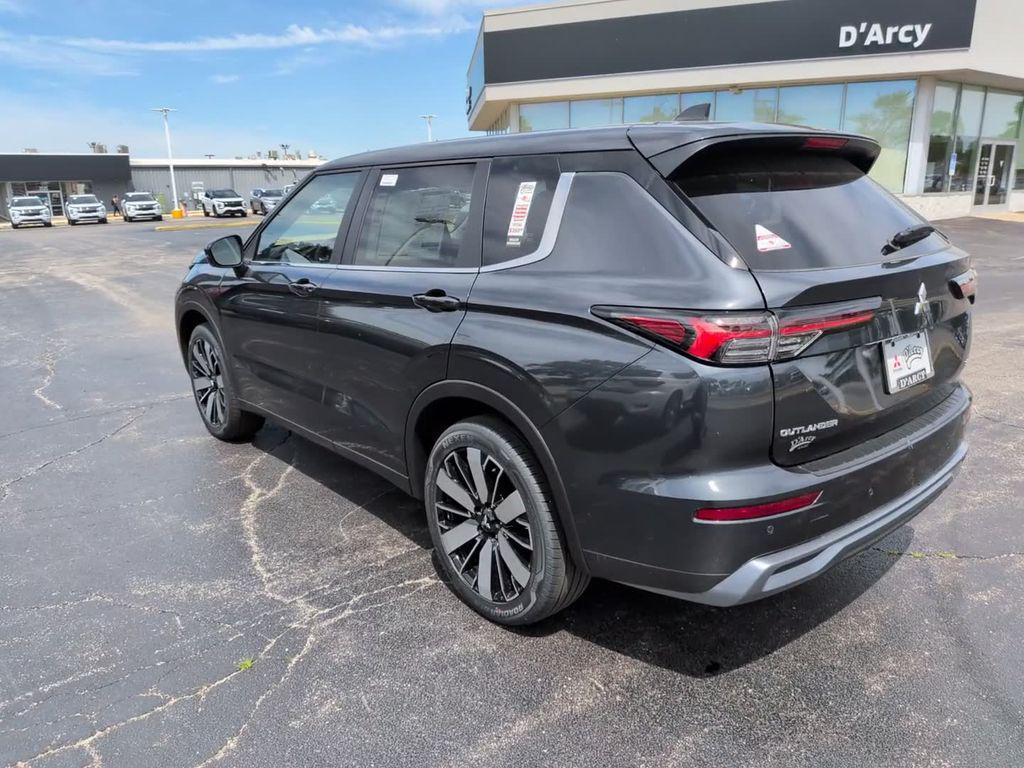 new 2026 Mitsubishi Outlander car, priced at $36,098