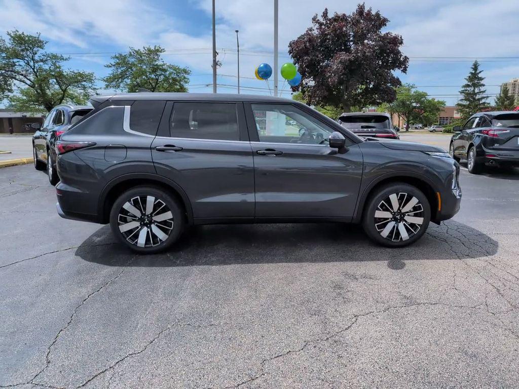 new 2026 Mitsubishi Outlander car, priced at $36,098