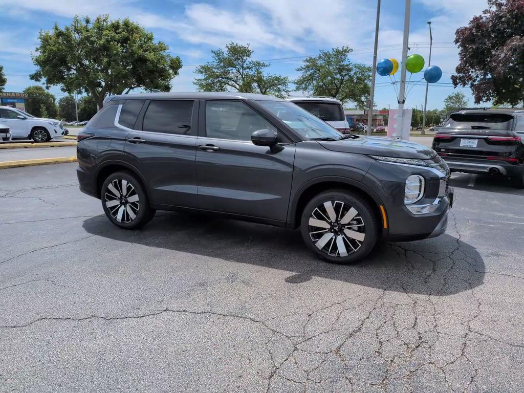 new 2026 Mitsubishi Outlander car, priced at $35,943