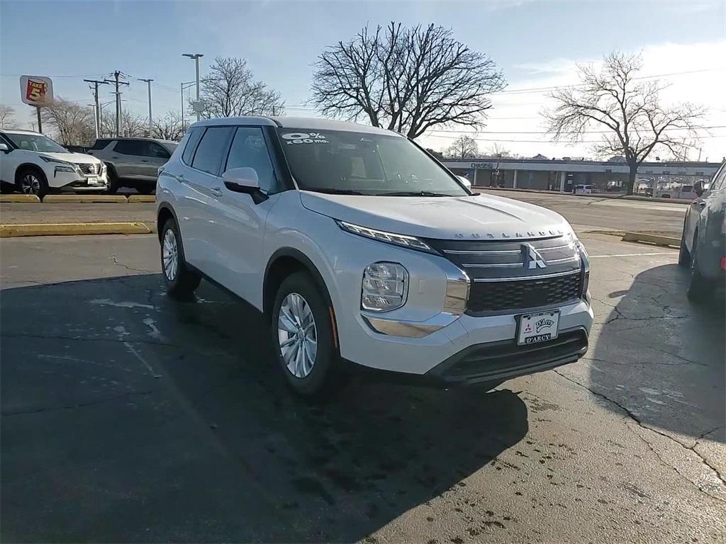 new 2025 Mitsubishi Outlander car, priced at $35,140