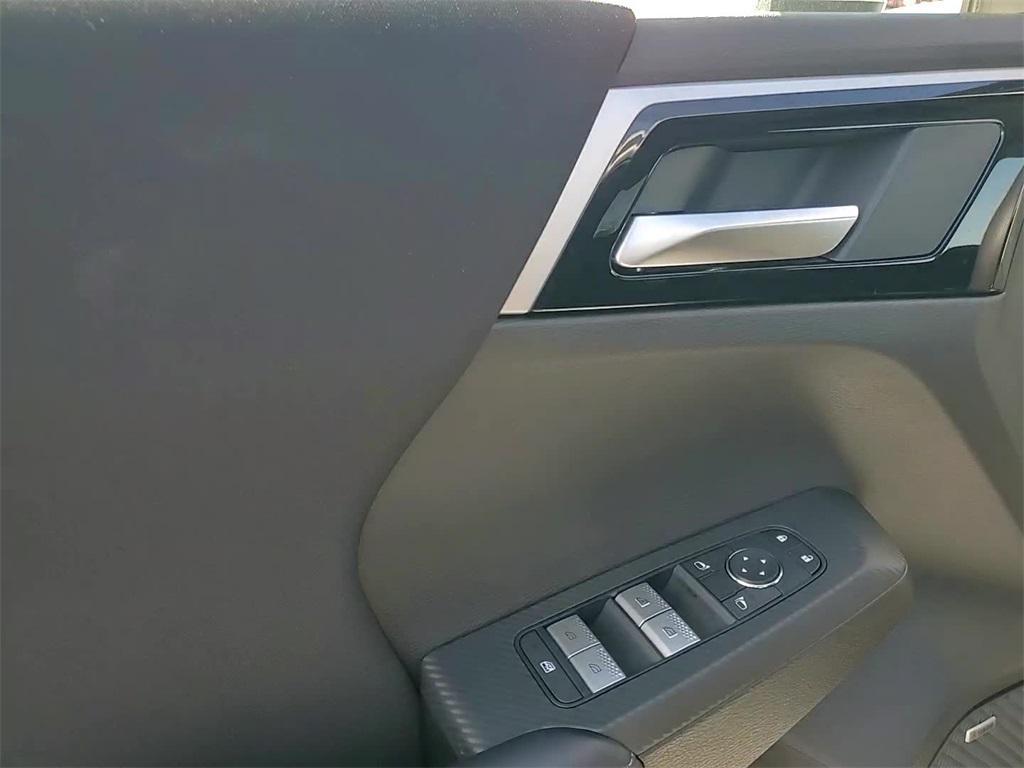 new 2025 Mitsubishi Outlander car, priced at $35,140