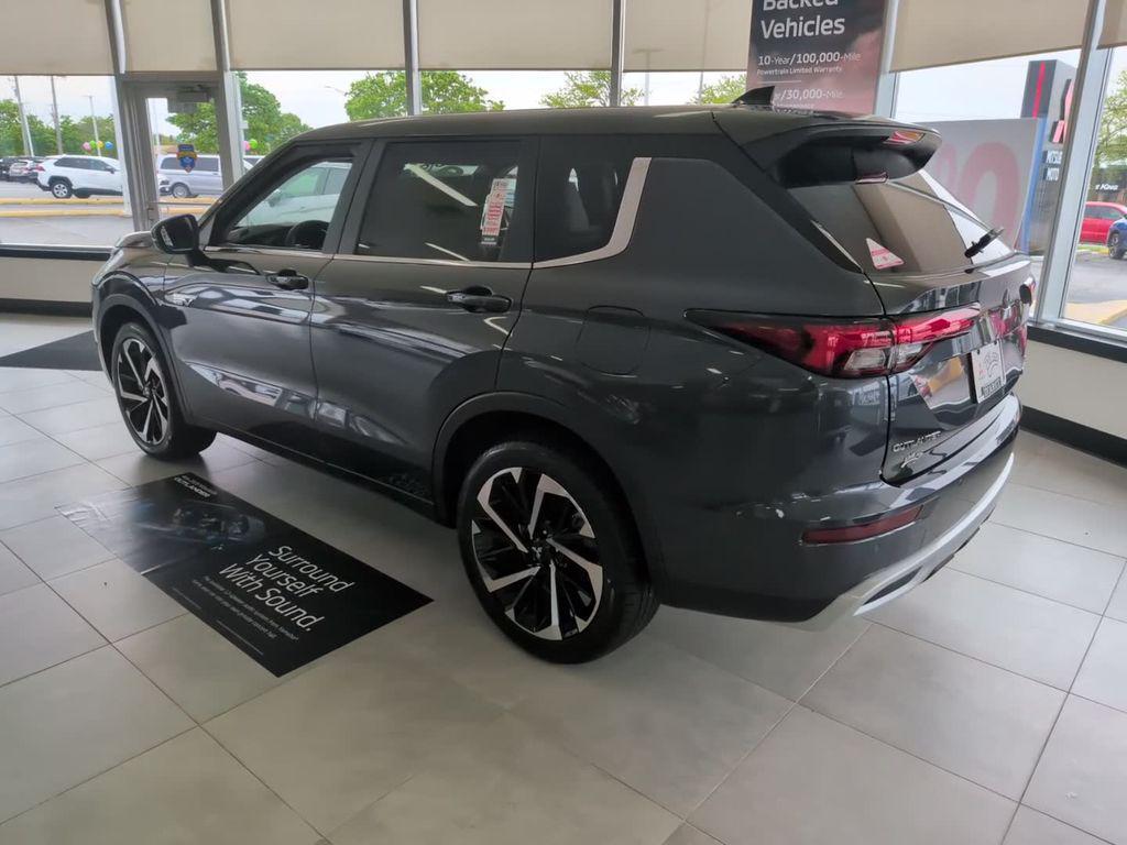 new 2025 Mitsubishi Outlander car, priced at $39,263