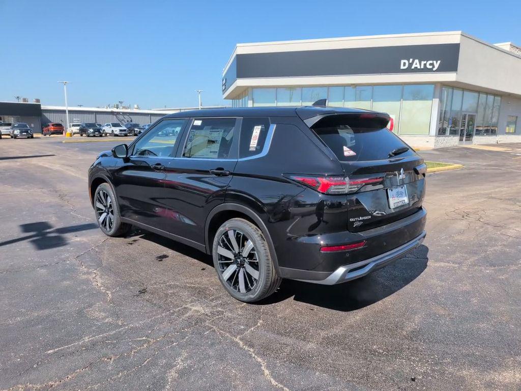 new 2026 Mitsubishi Outlander car, priced at $38,343