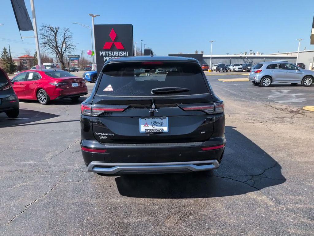 new 2026 Mitsubishi Outlander car, priced at $38,343