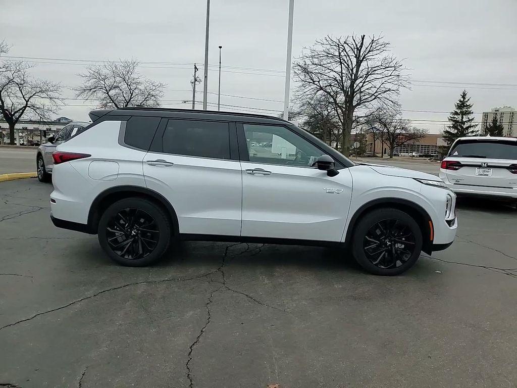 new 2025 Mitsubishi Outlander PHEV car, priced at $45,803