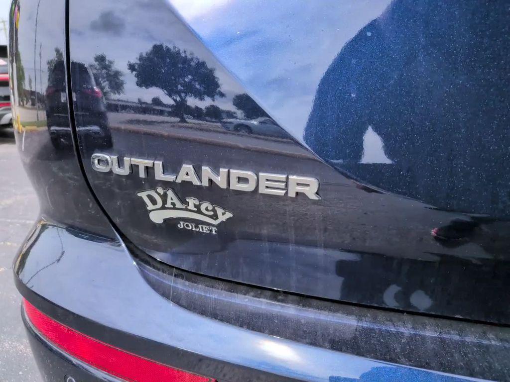 new 2026 Mitsubishi Outlander car, priced at $39,248