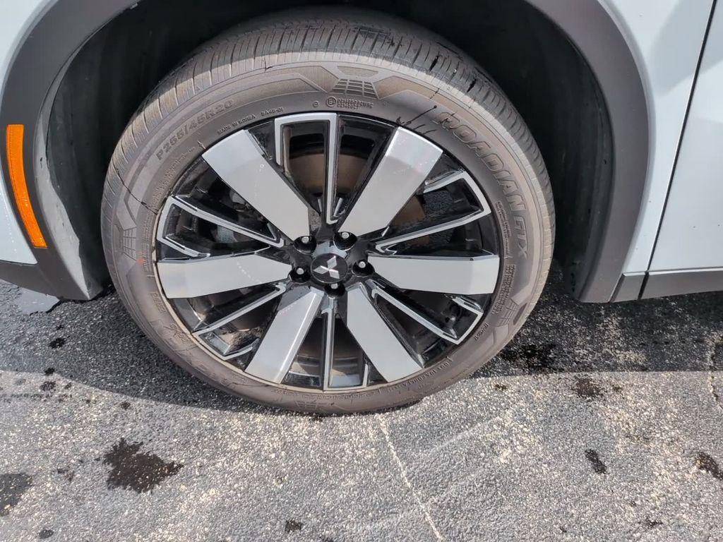 new 2026 Mitsubishi Outlander car, priced at $36,693