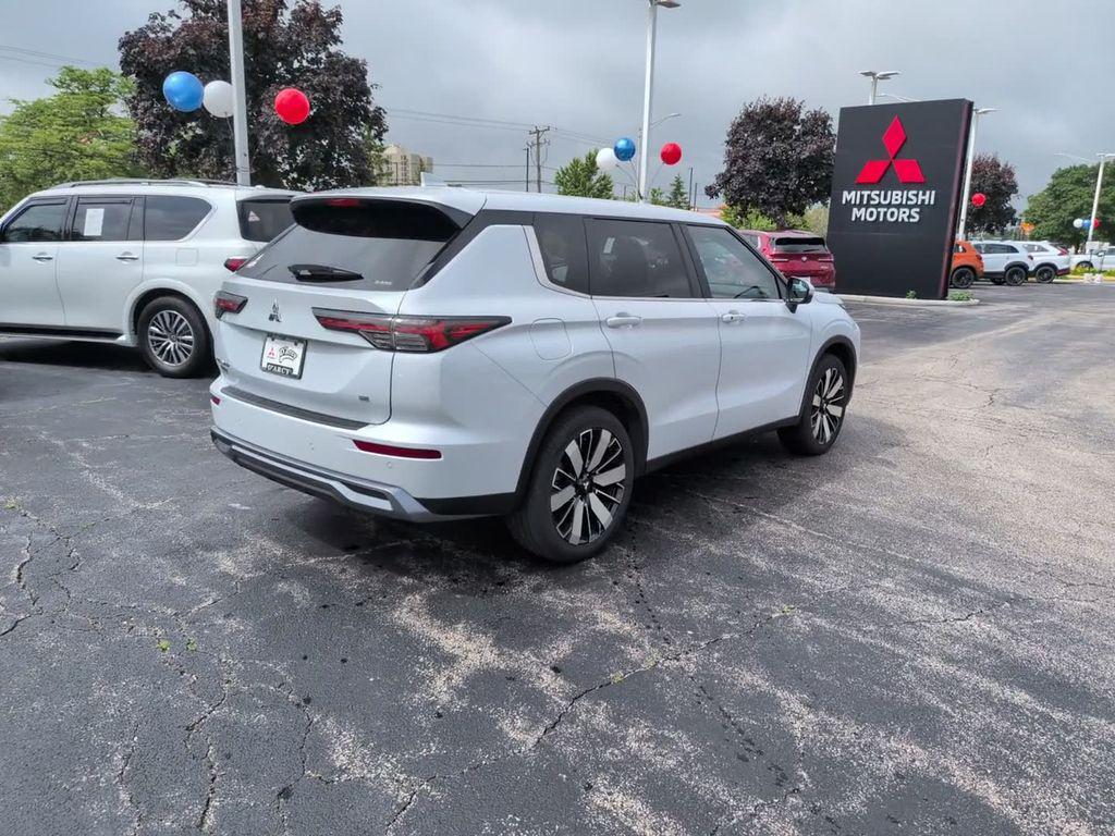new 2026 Mitsubishi Outlander car, priced at $36,693