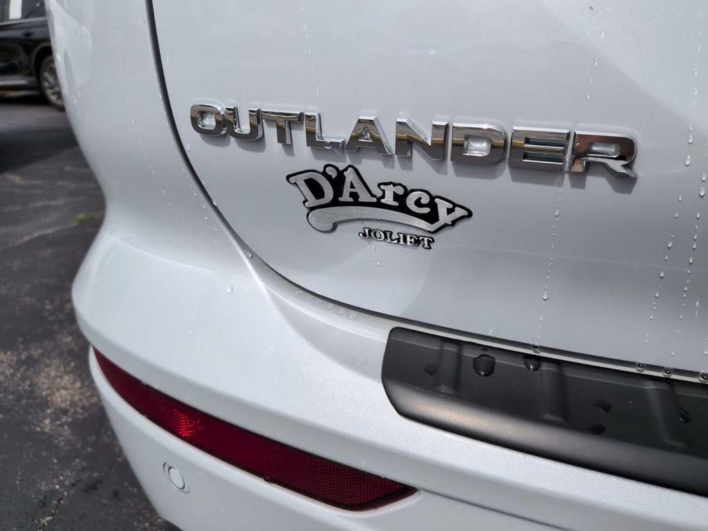 new 2026 Mitsubishi Outlander car, priced at $36,693