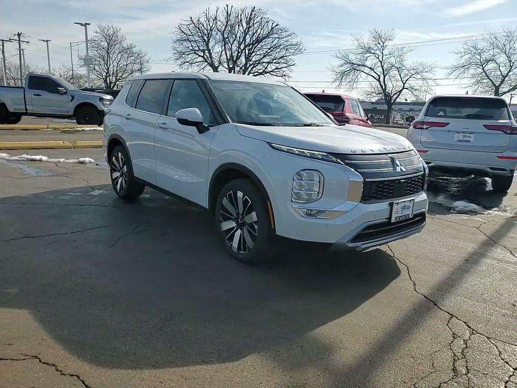 new 2026 Mitsubishi Outlander car, priced at $36,538