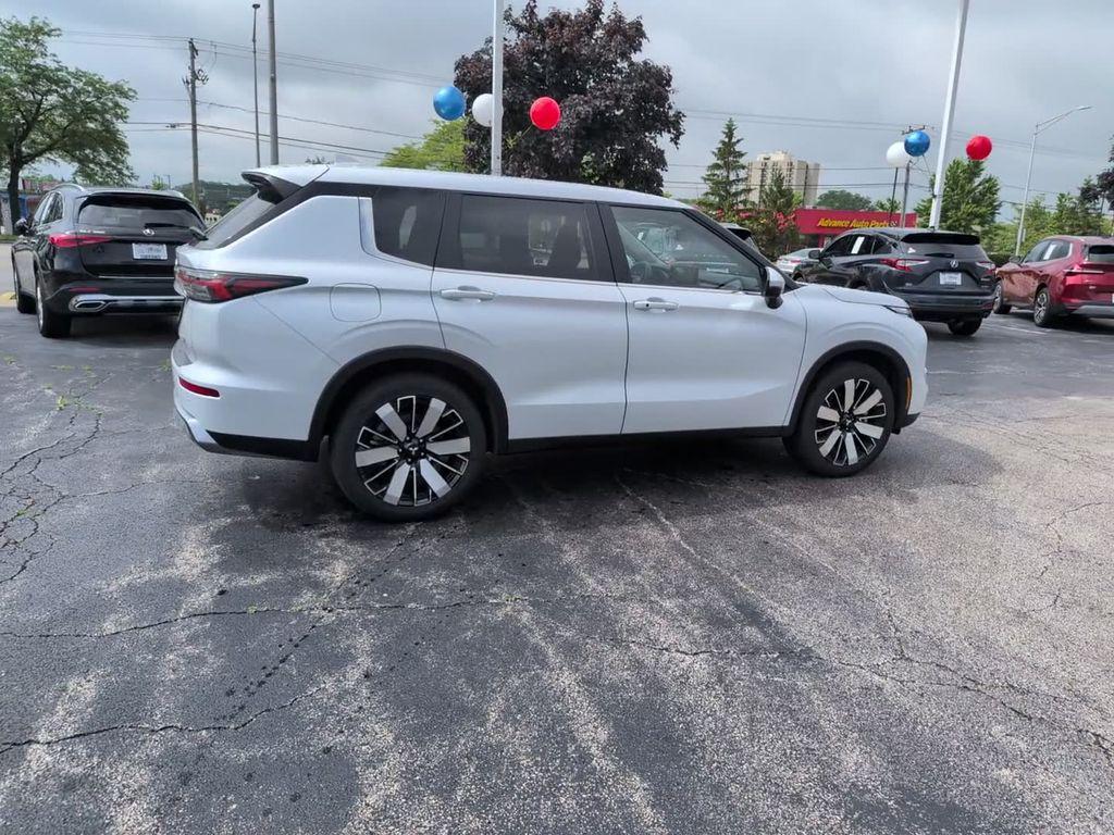 new 2026 Mitsubishi Outlander car, priced at $36,693