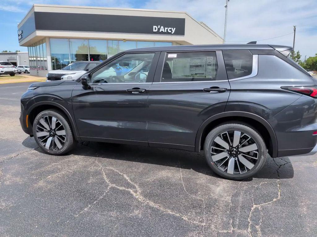 new 2026 Mitsubishi Outlander car, priced at $39,248