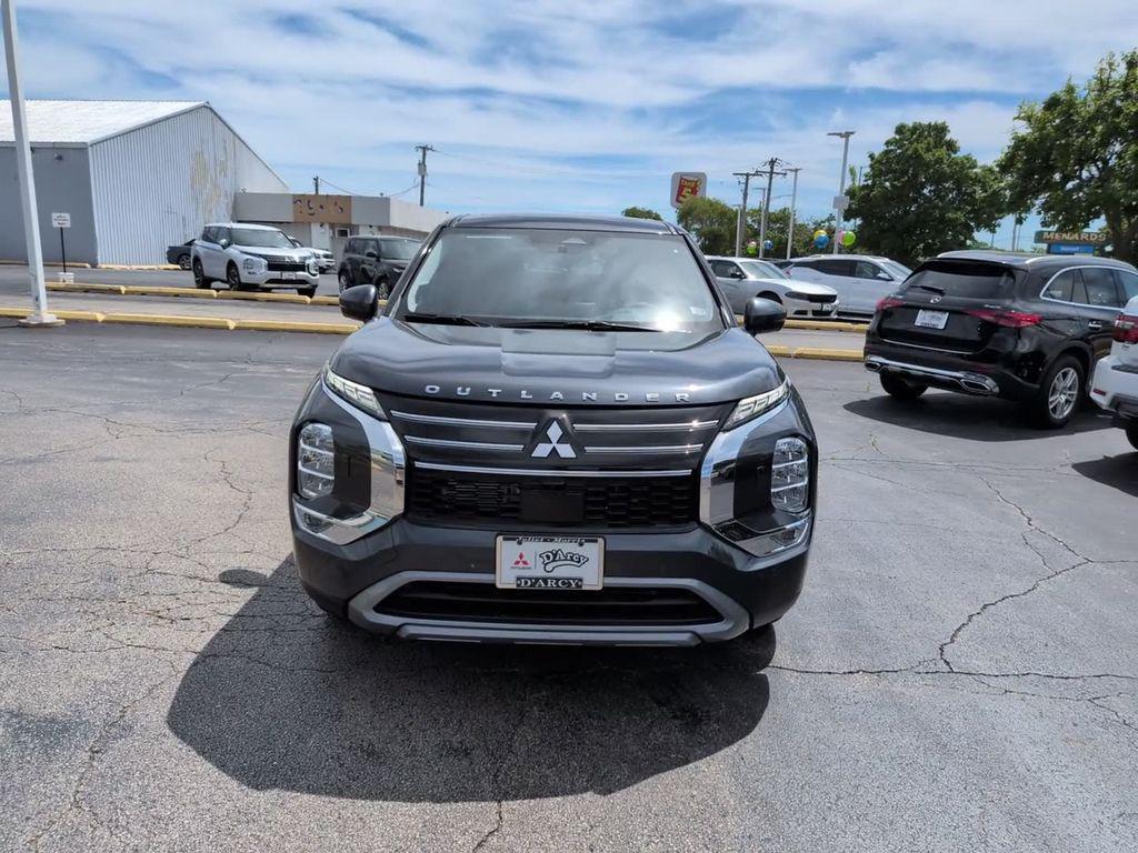 new 2026 Mitsubishi Outlander car, priced at $39,403
