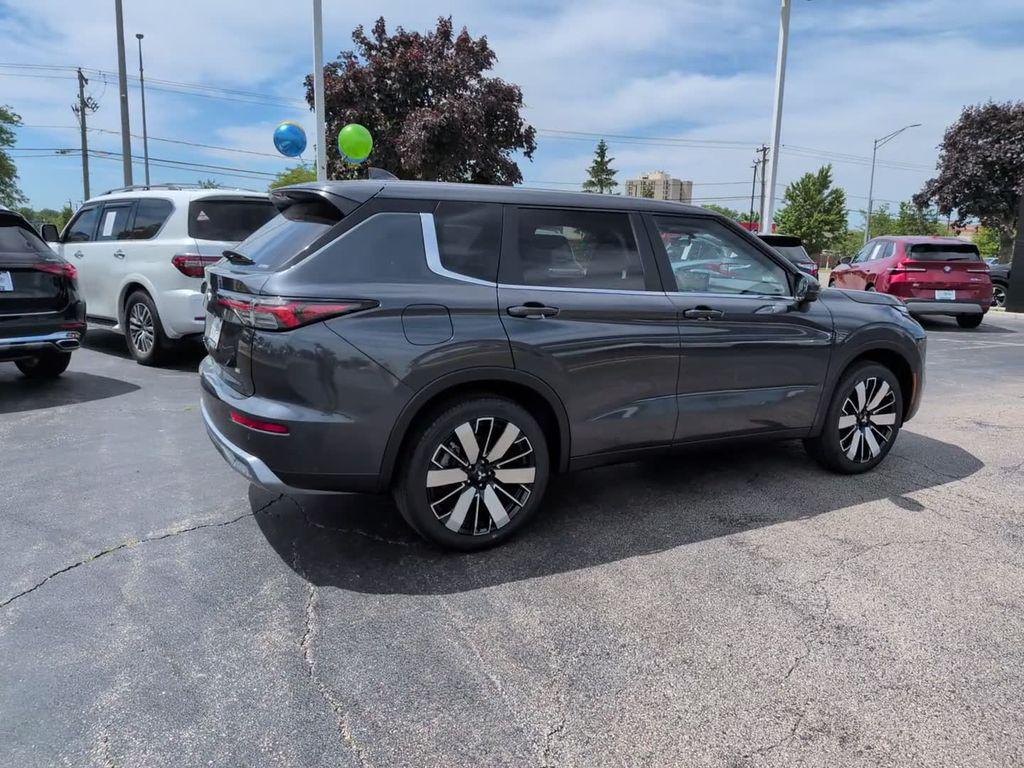 new 2026 Mitsubishi Outlander car, priced at $39,248
