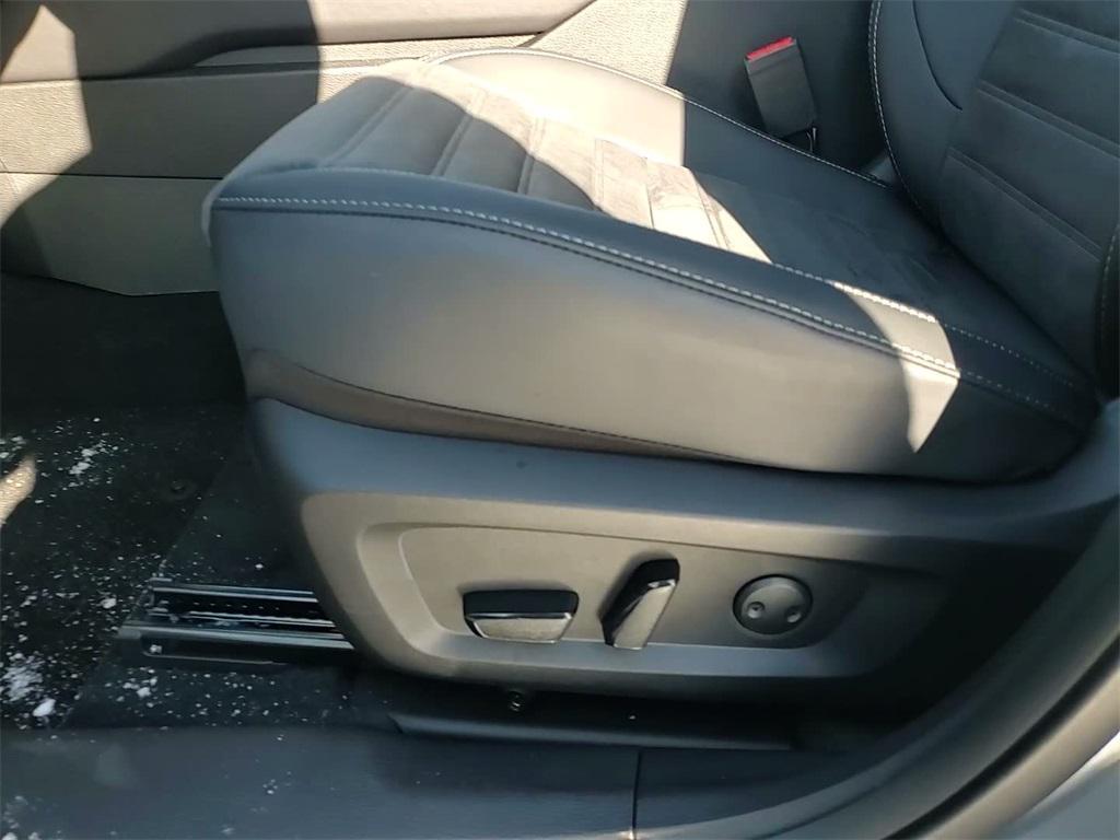 new 2026 Mitsubishi Outlander car