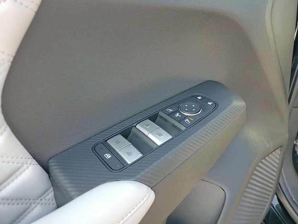 new 2025 Mitsubishi Outlander PHEV car, priced at $45,693