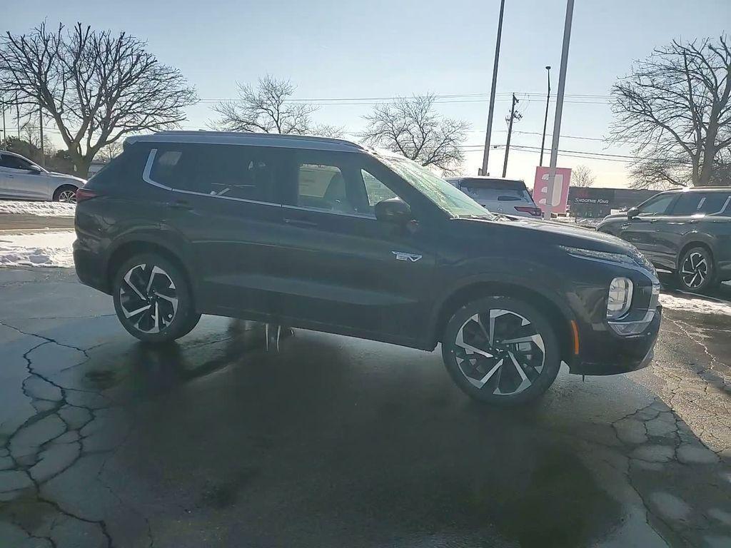 new 2025 Mitsubishi Outlander PHEV car, priced at $45,693