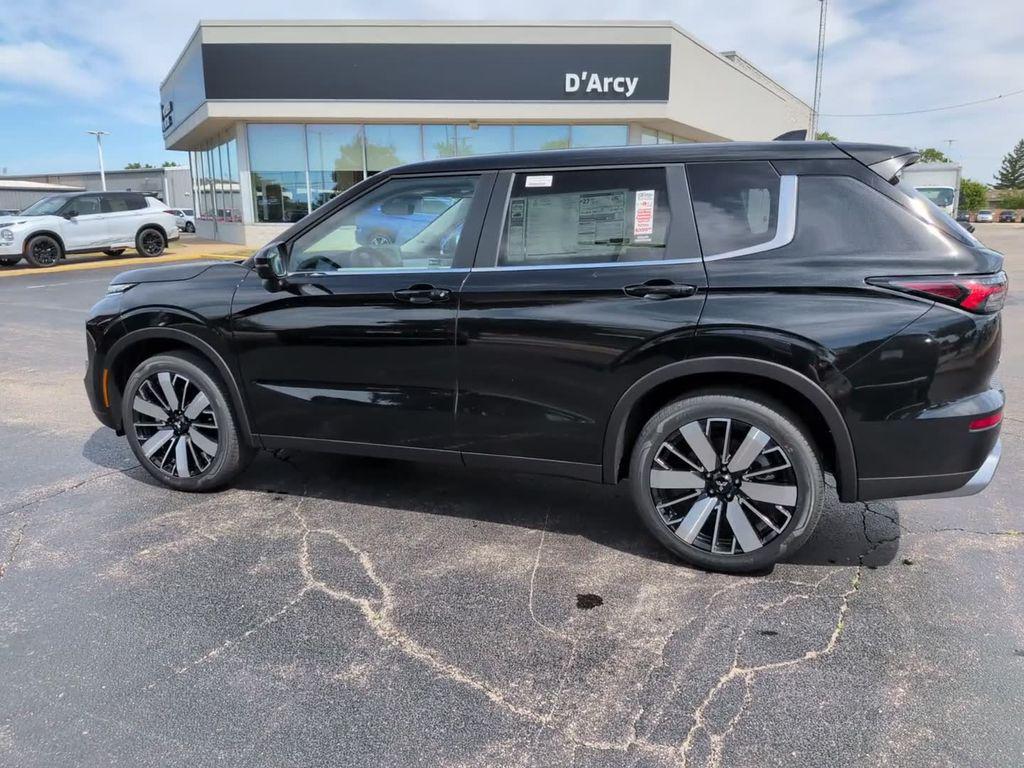 new 2026 Mitsubishi Outlander car, priced at $36,538