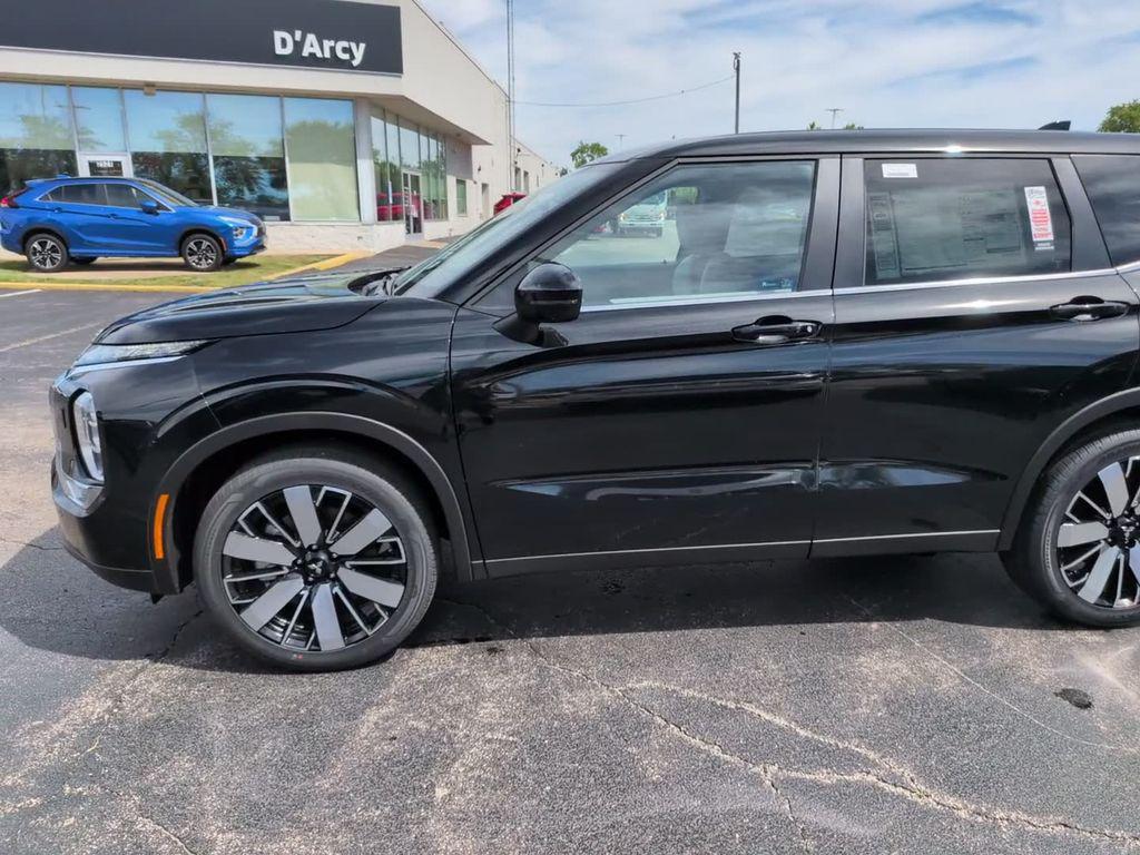 new 2026 Mitsubishi Outlander car, priced at $36,538