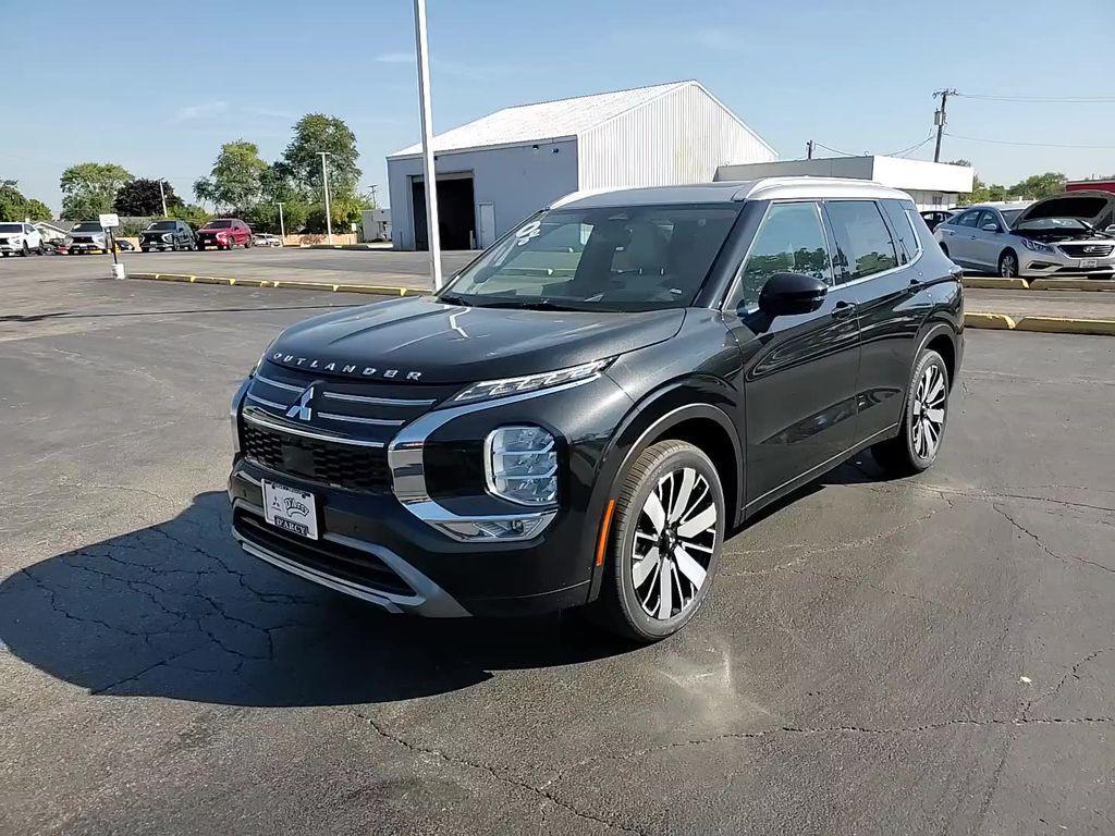 new 2025 Mitsubishi Outlander car, priced at $43,933