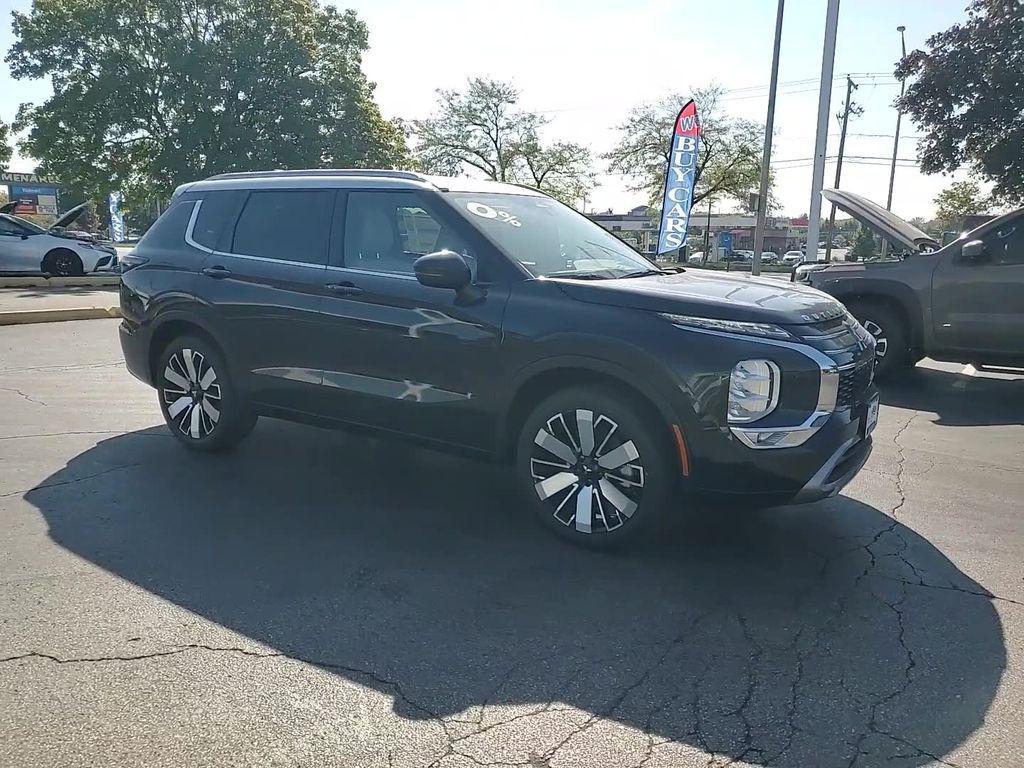 new 2025 Mitsubishi Outlander car, priced at $43,933