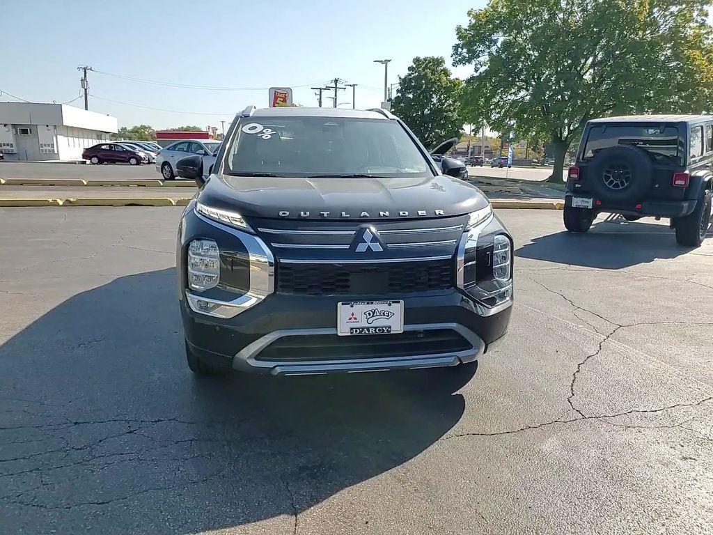 new 2025 Mitsubishi Outlander car, priced at $43,933
