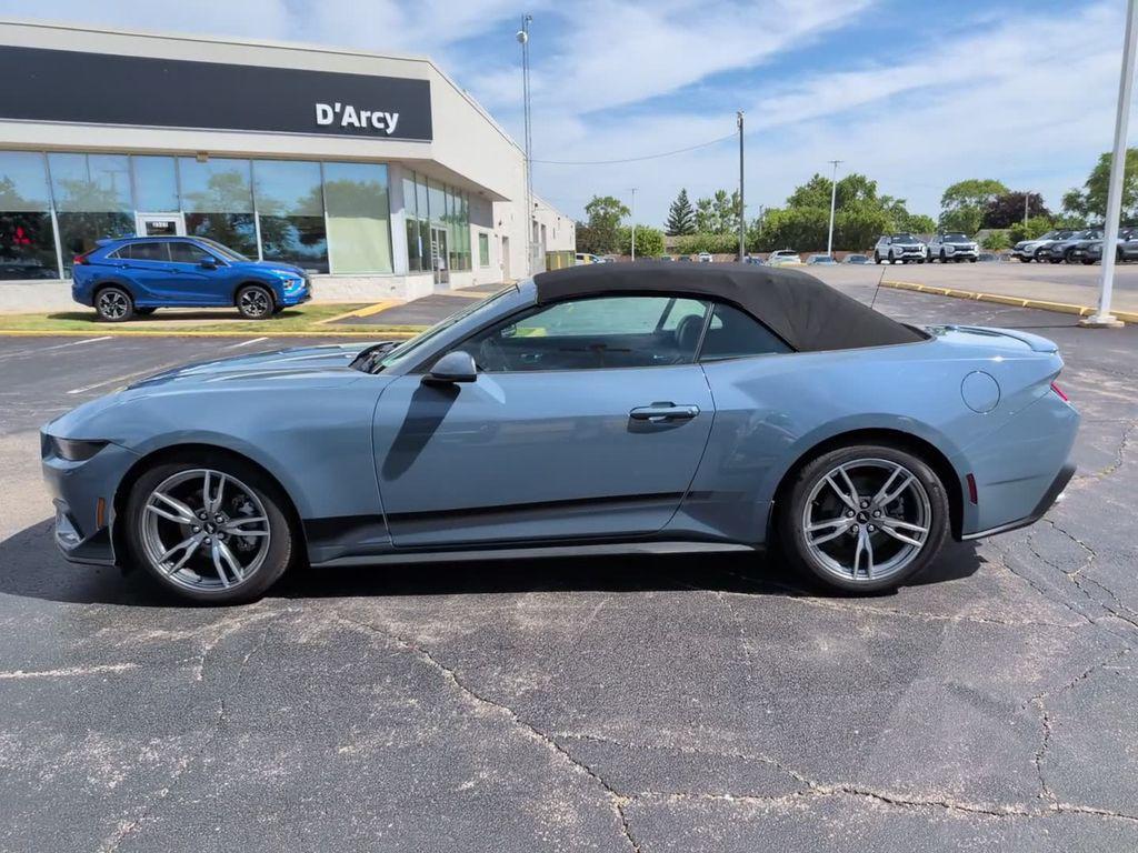 used 2025 Ford Mustang car, priced at $31,995