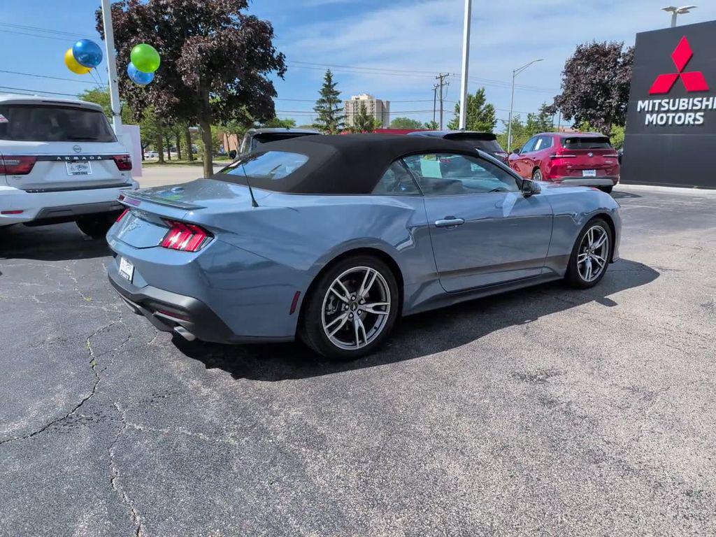 used 2025 Ford Mustang car, priced at $31,995