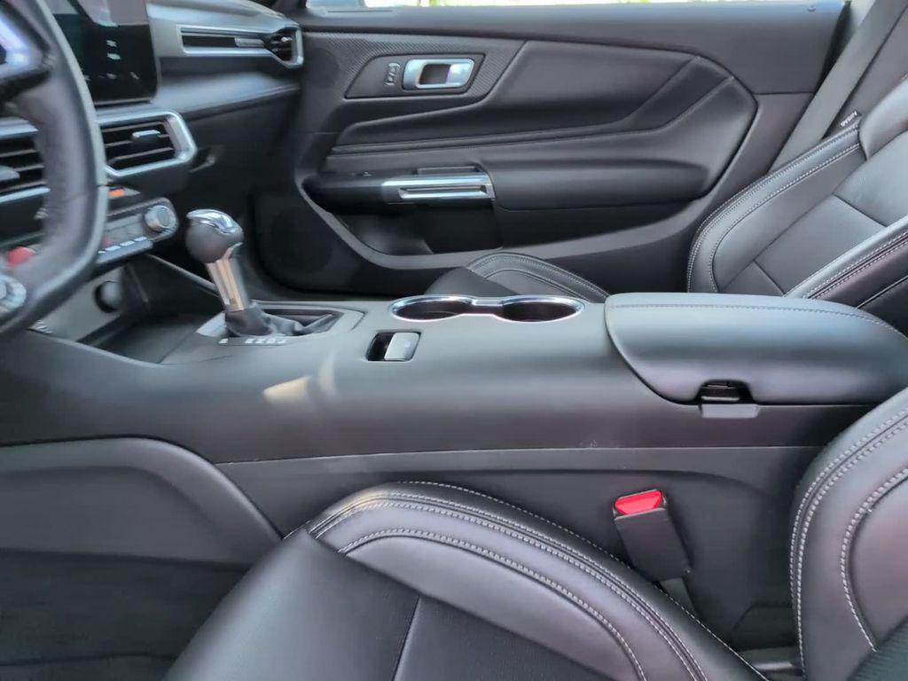 used 2025 Ford Mustang car, priced at $31,995
