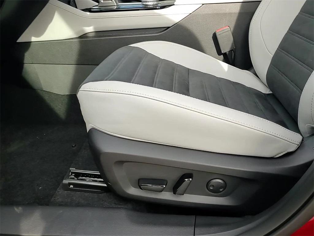 new 2026 Mitsubishi Outlander car