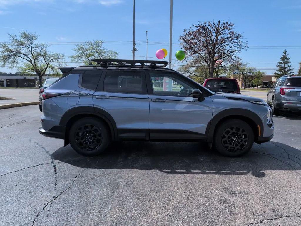 new 2026 Mitsubishi Outlander car, priced at $42,318