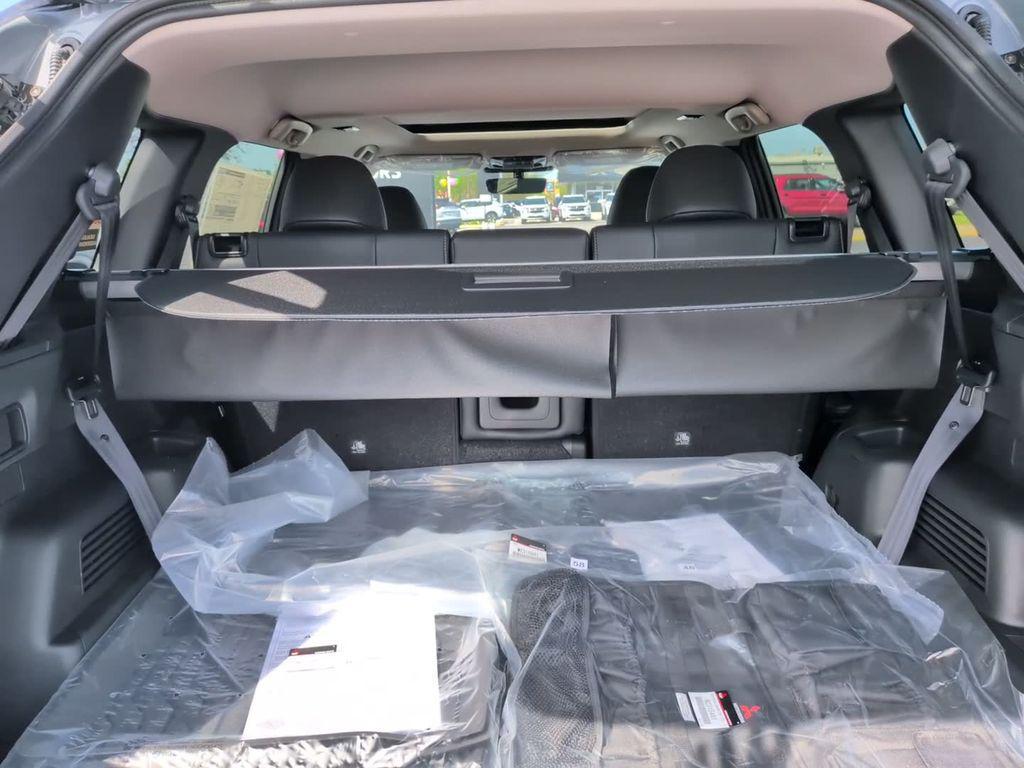 new 2026 Mitsubishi Outlander car, priced at $42,318