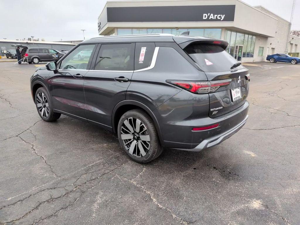 new 2026 Mitsubishi Outlander car, priced at $41,578
