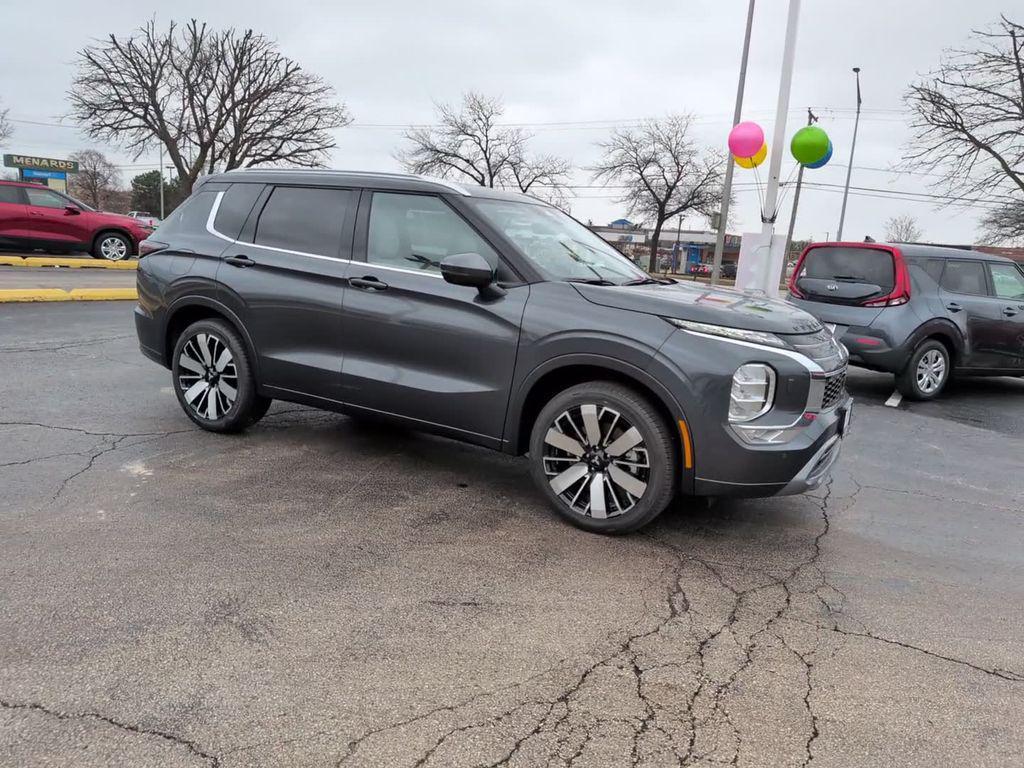 new 2026 Mitsubishi Outlander car, priced at $41,578