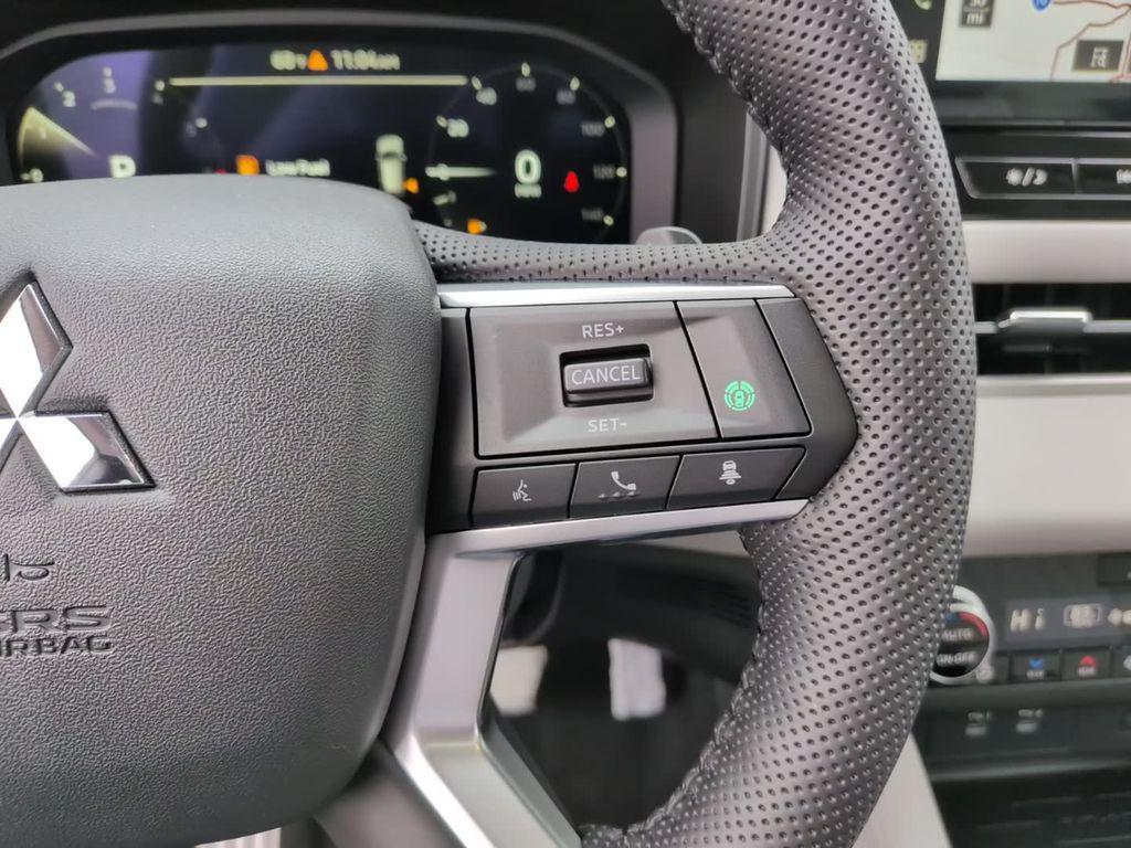 new 2026 Mitsubishi Outlander car, priced at $41,578