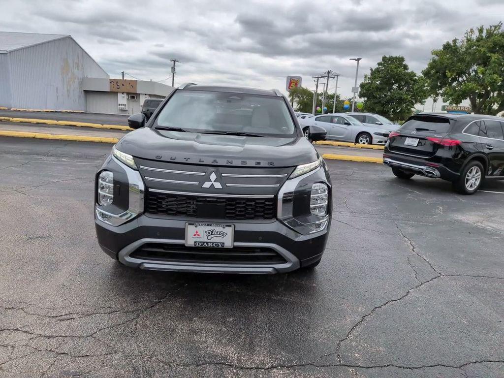 new 2026 Mitsubishi Outlander car, priced at $40,078