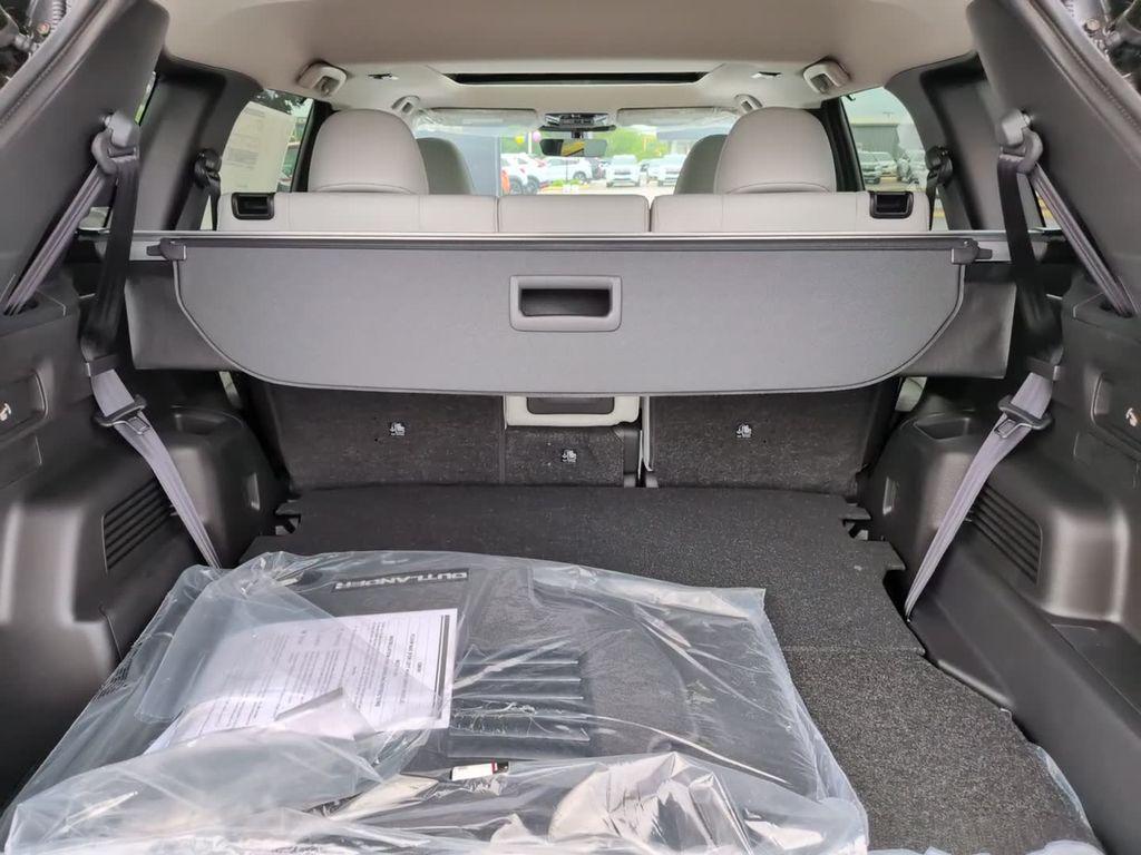new 2026 Mitsubishi Outlander car, priced at $40,078