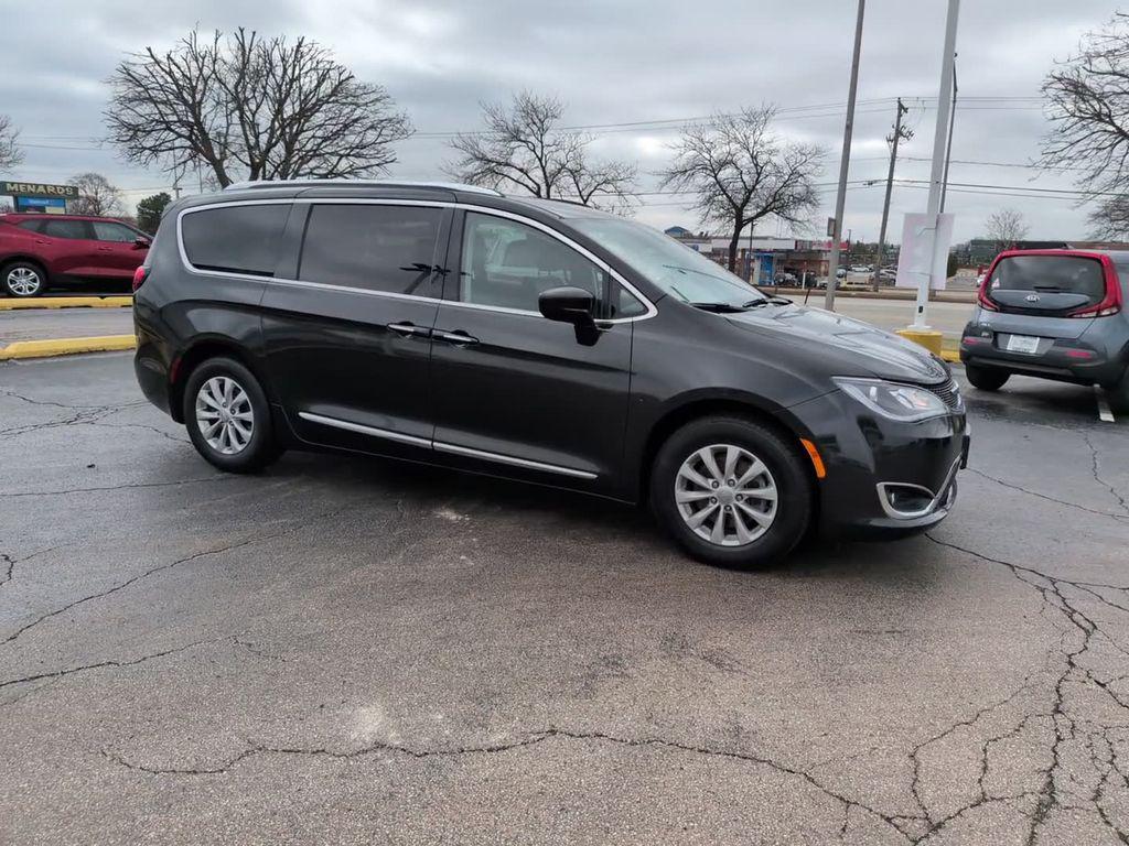 used 2018 Chrysler Pacifica car, priced at $13,474