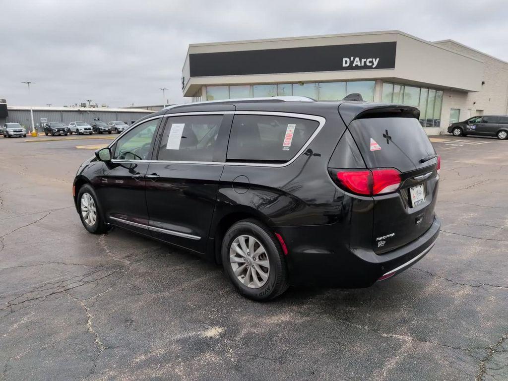 used 2018 Chrysler Pacifica car, priced at $13,474