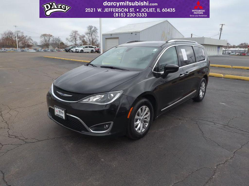 used 2018 Chrysler Pacifica car, priced at $13,474
