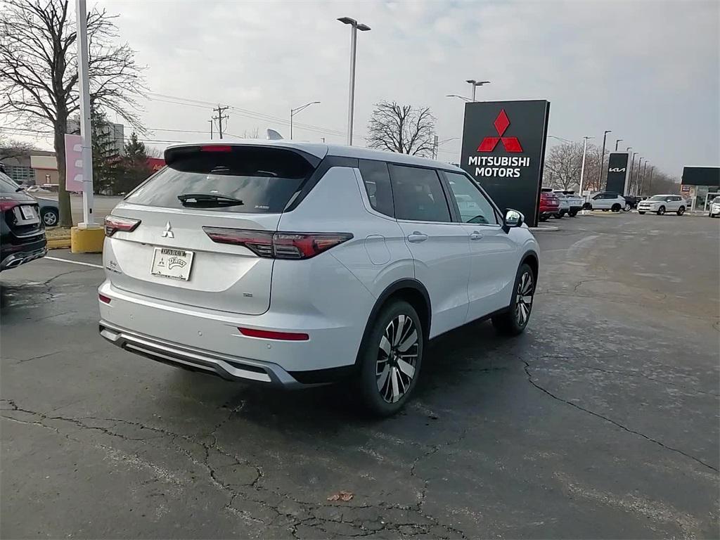 new 2026 Mitsubishi Outlander car