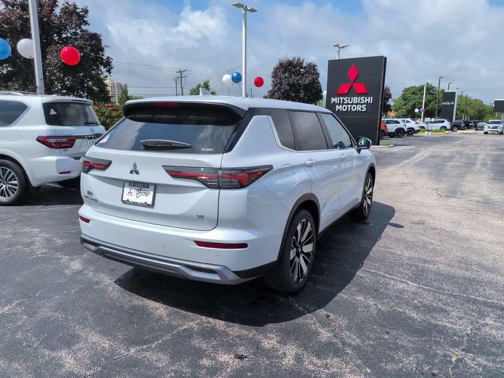new 2026 Mitsubishi Outlander car, priced at $39,598