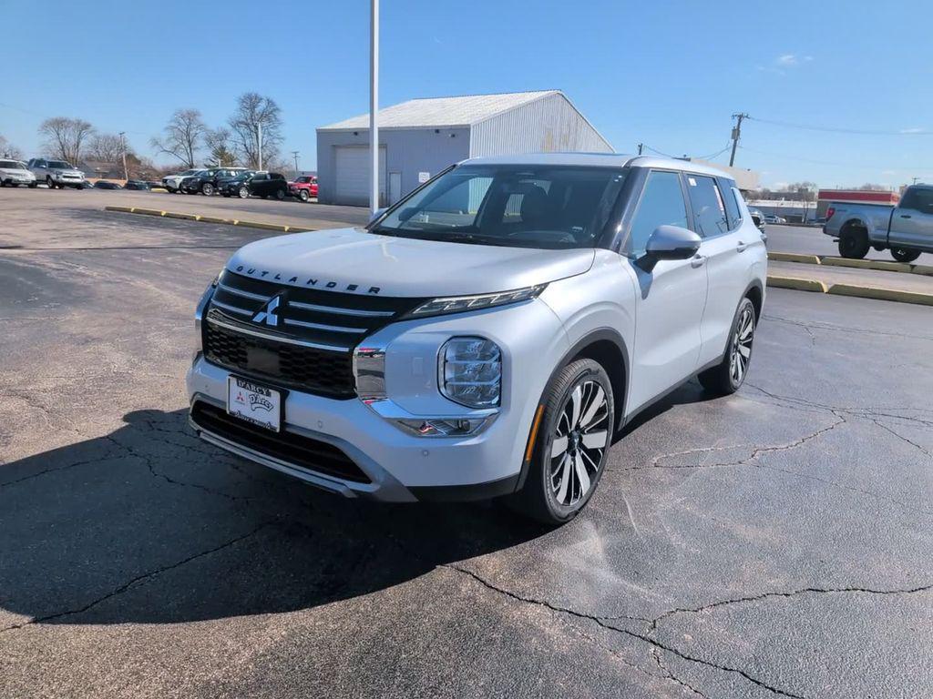 new 2026 Mitsubishi Outlander car, priced at $39,443