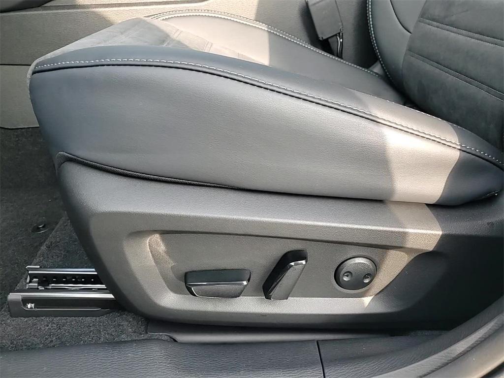 new 2026 Mitsubishi Outlander car