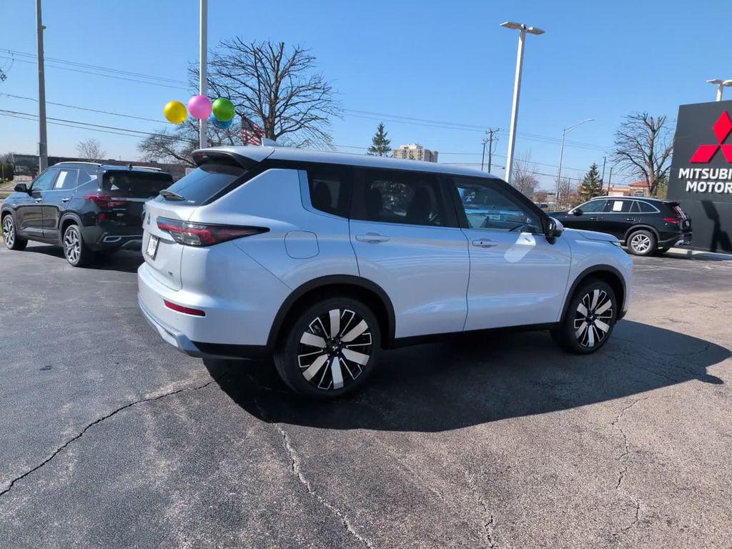 new 2026 Mitsubishi Outlander car, priced at $39,443