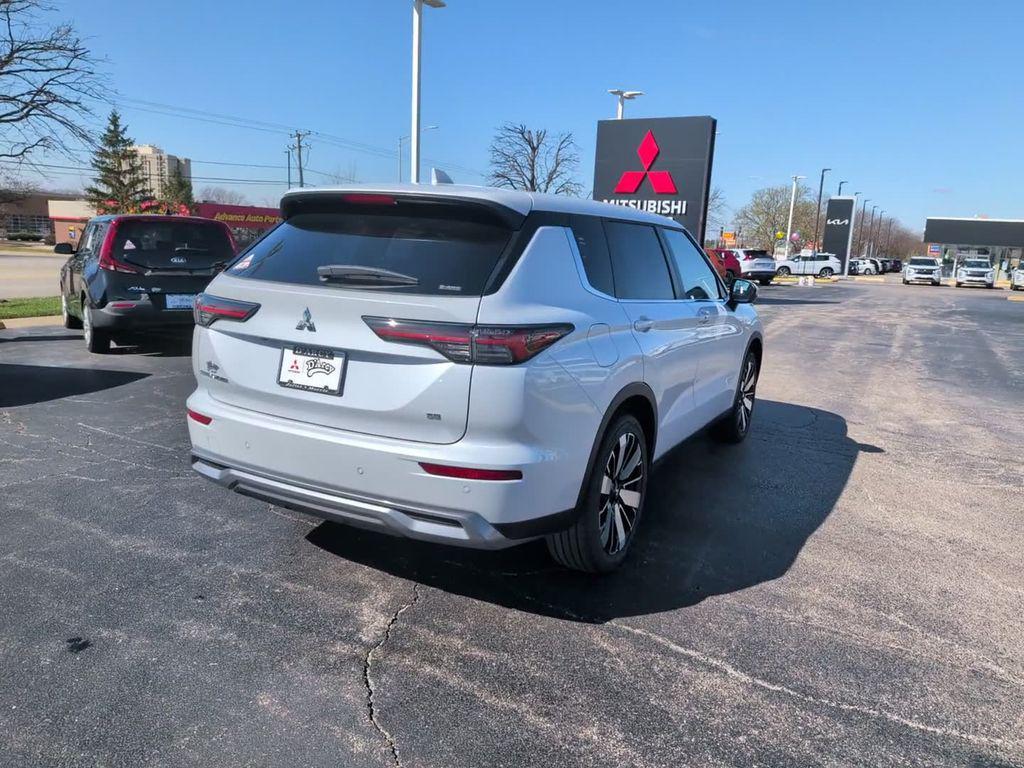 new 2026 Mitsubishi Outlander car, priced at $39,443