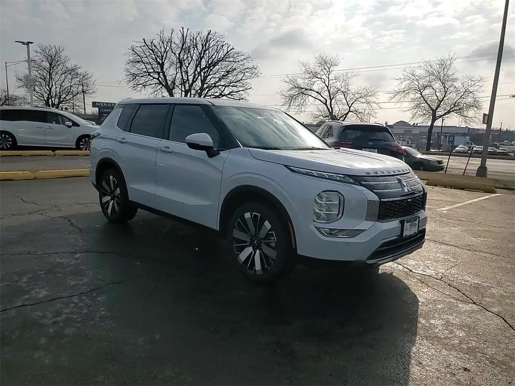 new 2026 Mitsubishi Outlander car