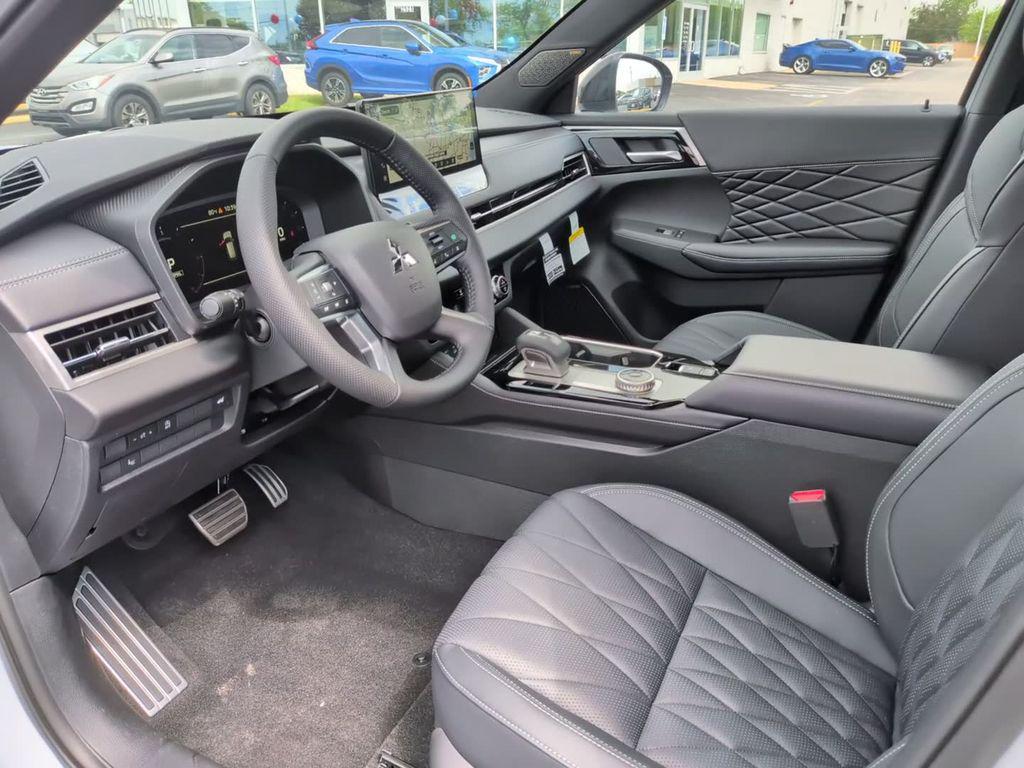 new 2026 Mitsubishi Outlander car, priced at $44,788
